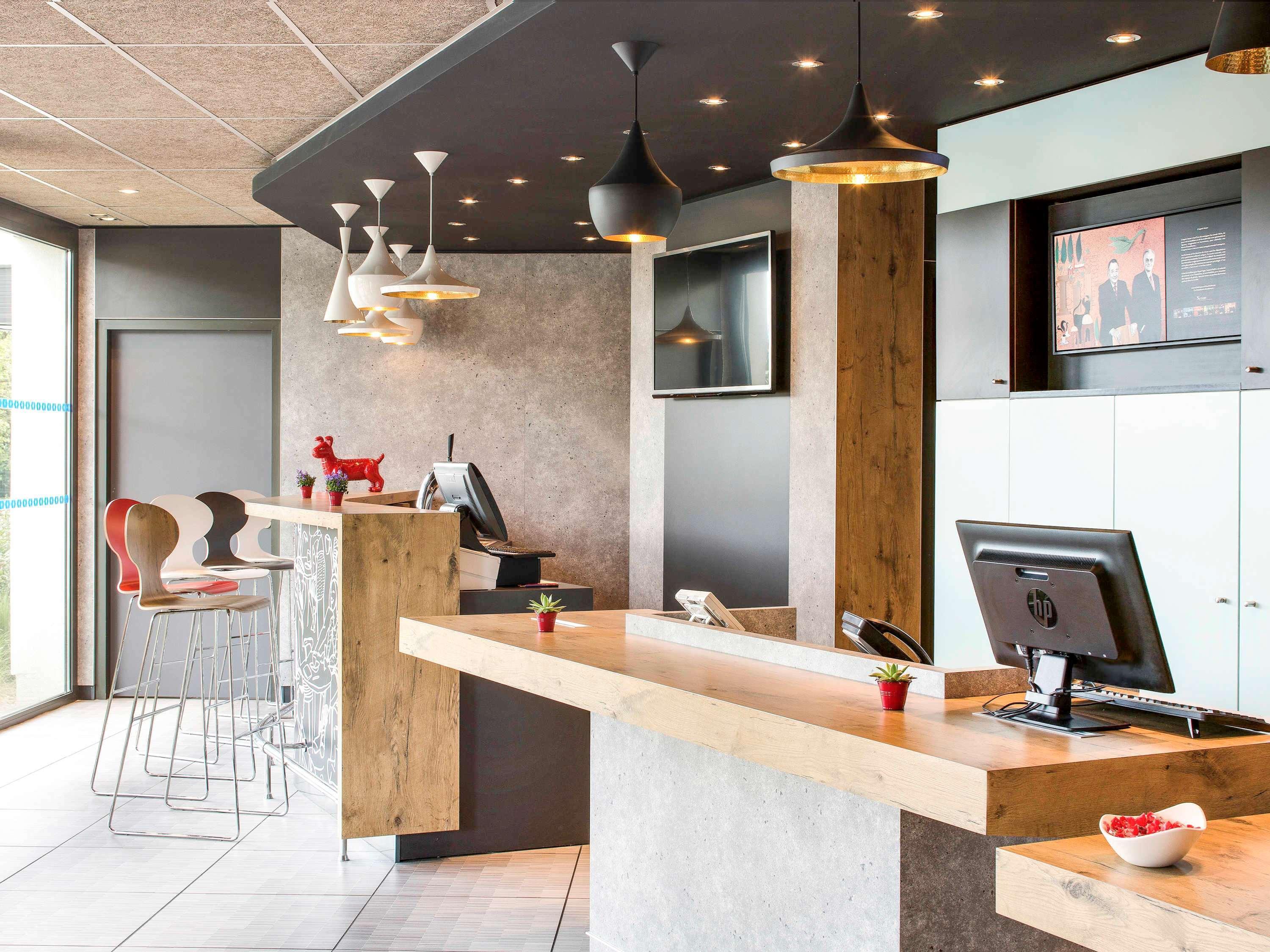 Ibis Montceau Les Mines Hotell Exteriör bild
